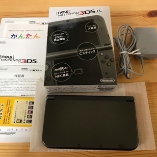New ニンテンドー 3DS LL メタリックブラック(充電器付き)