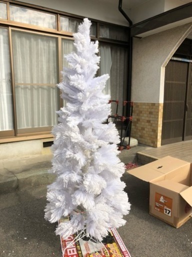 ホワイトクリスマスツリー180cm(^-^)