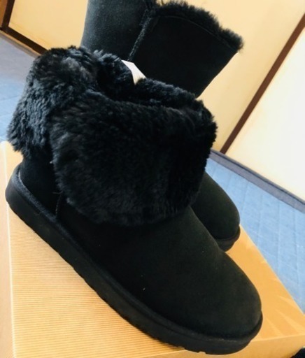 【新品同様】UGG ムートンブーツ Baily Button サイズ28.5cm