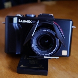 LUMIX DMC-LX5 コンパクトデジタルカメラ LEICAレンズ LUMIX パナソニック Panasonic DMC-LX5 ルミックス ブラック