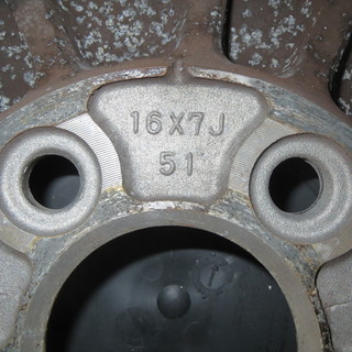 キャデラック　ドゥビルDHS　純正アルミホイル　4本