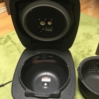 【取りに来れる方限定】TIGER製 高級炊飯器