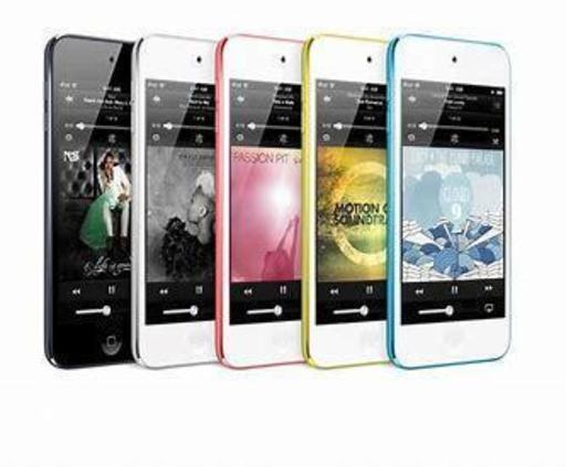 ipodtouch5　赤黒青　アイフォーンの電子手帳版　アイフォンのバックアップ　げーむサブ機に