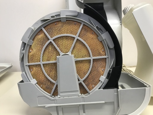 中古 フィルター新品付きダイキン加湿空気清浄機うるおい光クリエール10年製屋内用 白 たから地図オアシス 近鉄日本橋の季節 空調家電 空気清浄機 の中古あげます 譲ります ジモティーで不用品の処分