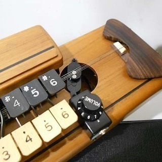 木村 大正琴 ゆづりは 鍵付きハードケース 電気大正琴 和楽器 ゆづり葉 木村流 KIMURA 札幌市 白石区 東札幌 木村 大正琴 ゆづりは 鍵付きハードケース 電気大正琴 和楽器 ゆづり葉