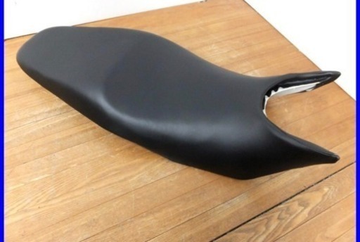 ホーネット 250 シート