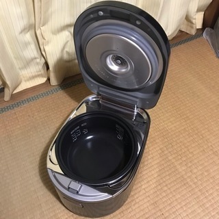 Rinnaiリンナイ ガス炊飯器 5.5合炊き RR-055MST(BK)/LP プロパンガス