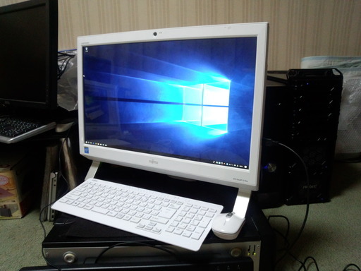 一体型デスクトップパソコン 富士通FMV ESPRIMO i5-3320 HDD500GB メモリ4GB Windows10 オマケ付き