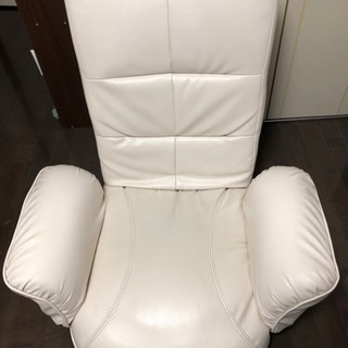 座椅子 白