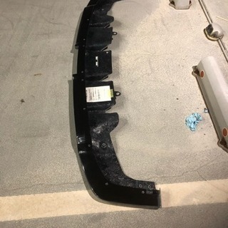 リーフ リアバンパースポイラー 日産