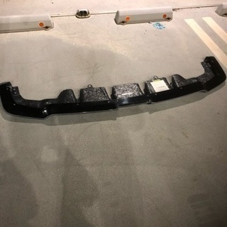 リーフ リアバンパースポイラー 日産