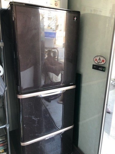 シャープ　冷蔵庫　2014年製　プラズマクラスター搭載冷蔵庫 SJ-PW31Y-T　ノンフロン　ブラウン系　3ドア