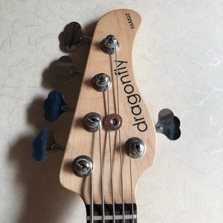 dragonfly 5弦ベース