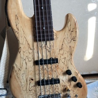 dragonfly 5弦ベース