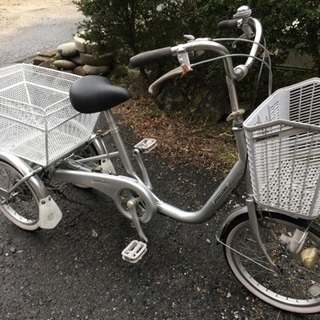 三輪自転車(ブリジストンワゴン)