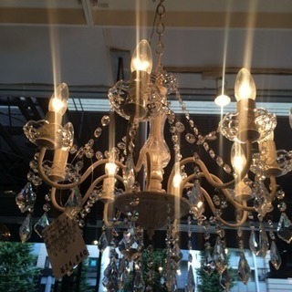 シャンデリア 新品未使用 白