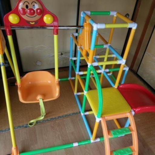 アンパンマン　折り畳みブランコパーク