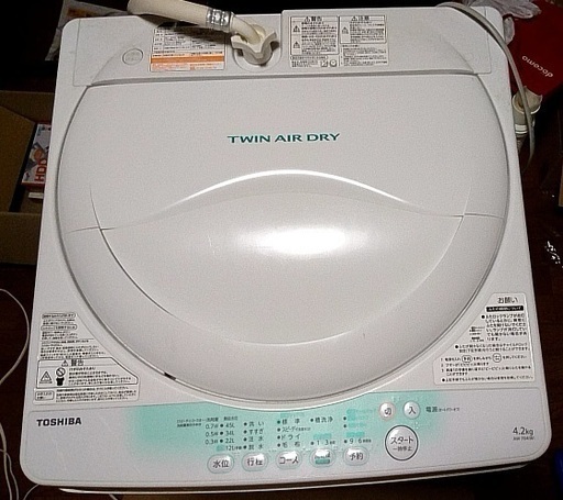 TOSHIBA洗濯機4, 2㎏　1人暮らし用　2013年製
