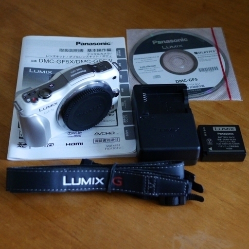 最終決算 極美品　LUMIX　GF5　シェルホワイトボディ デジタルカメラ