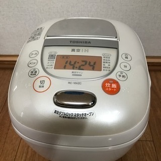 TOSHIBA   5.5合　炊飯器