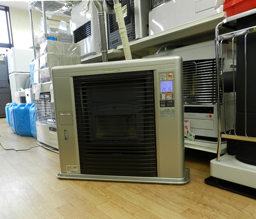 サンポット FF式ストーブ UFH-703SX M 床暖 灯油 石油 （木造18畳 コンクリート29畳） 床暖房 ゼータスイング sunpot ☆ PayPay(ペイペイ)決済可能 ☆ 札幌市 清田区 平岡