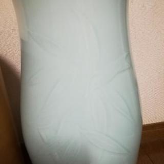 百年のしずく　有田焼　青磁　浄水器　据え置き型 百年のしずく 有田焼 青磁 浄水器 据え置き型