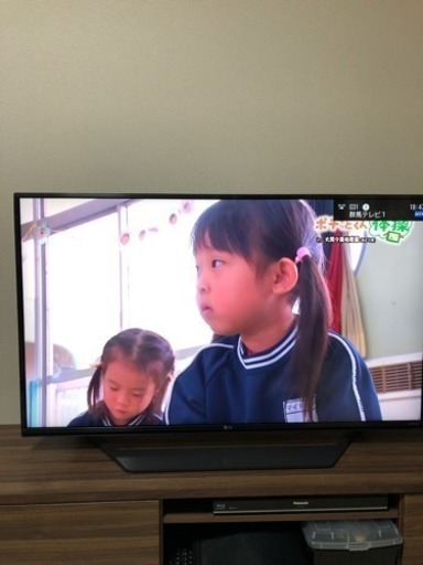49型テレビ  LG エルジー / LG 49UF7710 ウルトラスリムボディ 液晶テレビ Amazon | LG 49V型 液晶 テレビ 49UF7710 4K 外付けHDD裏番組