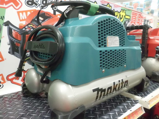 【引取限定】マキタ　AC461XS　エアーコンプレサー　【戸畑店】