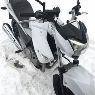 他在庫多数！★スズキ GSR250 始動動画あり 転倒車につき破損ありレストアベース★交換下取り上取り可札幌 他在庫多数！☆スズキ GSR250 始動動画あり 転倒車につき破損あり