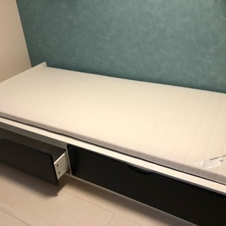 【交渉中】IKEA シングルベッド マットレス付き