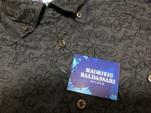 イタリアブランド メンズシャツ ゴロゴロ 西大島のシャツ メンズ の中古 古着あげます 譲ります ジモティーで不用品の処分