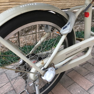 a.n design works 20インチ 子供乗せ自転車 ★前チャイルドシート・後カゴ付き ★3段変速 ホワイト 白 アンドコアラ 防犯登録カード有