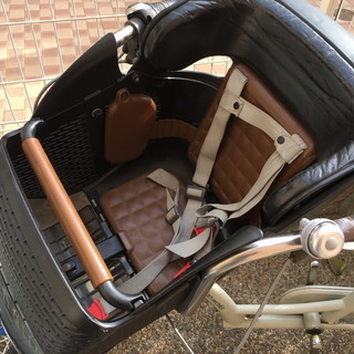 a.n design works 20インチ 子供乗せ自転車 ★前チャイルドシート・後カゴ付き ★3段変速 ホワイト 白 アンドコアラ 防犯登録カード有