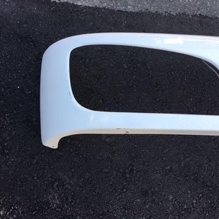 日野 レンジャー フロントバンパー ADG-FC7JCWA 白