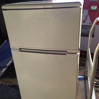 2ドアノンフロン冷凍冷蔵庫 MR-D90E ユーイング 2013...