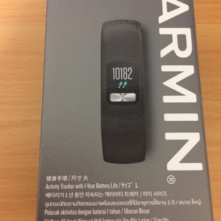 GARMIN VIVOFIT4 ウェアラブル、時計、スマートウォ...