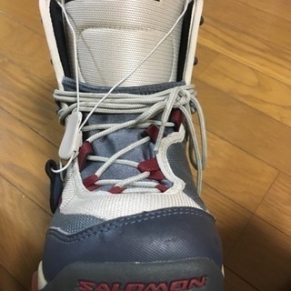 SALOMONのブーツ