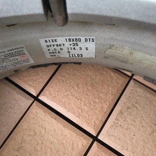 DTS18インチ 深リム バリ山 4本