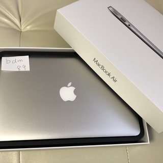 お取引き中☆【正規品】2015 Apple MacBook Air 11-inch 充放電回数