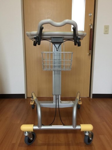 介護用　歩行補助器