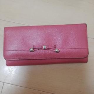 PRADA　財布　ピンク