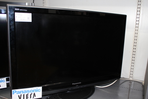 Panasonic　32インチ液晶テレビ　TH-L32X1-K　2009年製　リモコン付