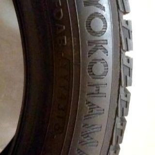 ヨコハマタイヤ スタッドレス 昨年購入175/60R16 4本 