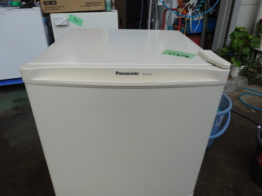 西２２１　パナソニック　１ドア　冷蔵庫４５L　NR-A50W-W　２０１７年製