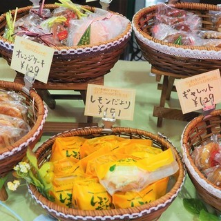 ケーキの販売スタッフ募集！【製造無し】 − 福岡県