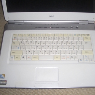Windows10 　ノートパソコン　NEC　PC-GL24E612E