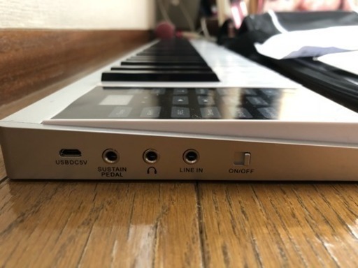 ニコマク 電子ピアノ 携帯型 SWAN 61鍵 新品 | alviar.dz