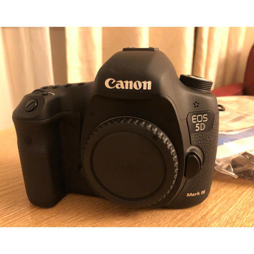 ■■ 約5000ショット 極上品 キヤノン EOS 5D mark3