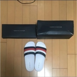 tommy hilfiger シャワーサンダル