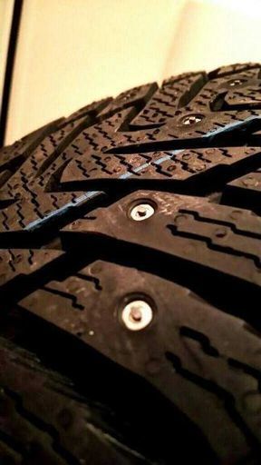 売り切り】新品スパイク2本セット【225/55R17】hakkapelliita8 【公式